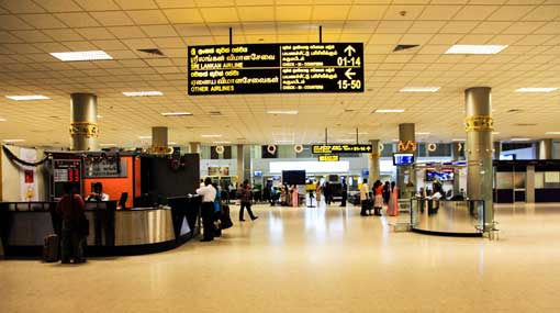 1530684964-Bandaranaike-International-Airport-5